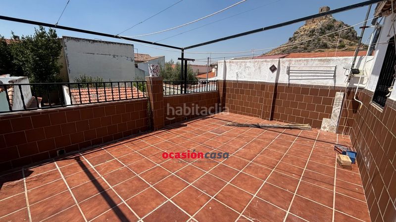 Foto 99ff3885-d0d0-42ae-8194-5a5d71b356bb. Edificio casa y piso independientes con tejado nuevo en Belmez