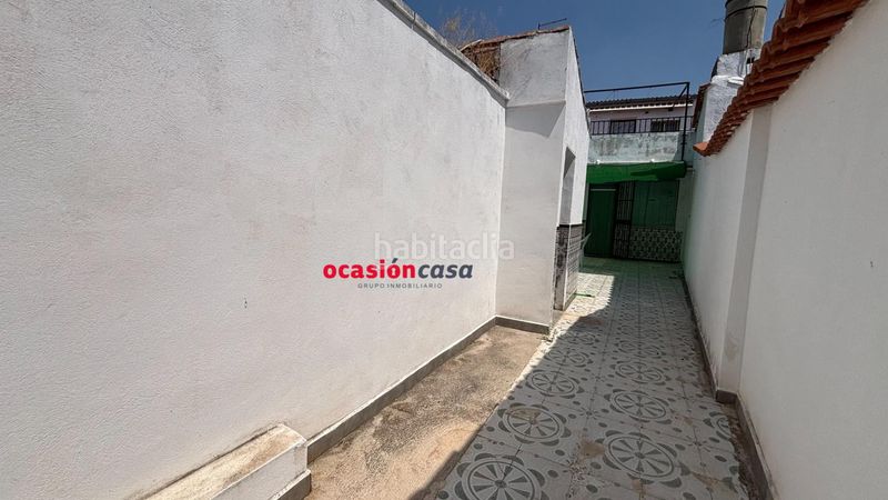 Foto abc4898c-fb04-47fb-8c1e-b4e5d31566af. Edificio casa y piso independientes con tejado nuevo en Belmez