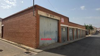 Parking coche en Peñarroya - Pueblonuevo. 8 cocheras  localtrastero a la venta