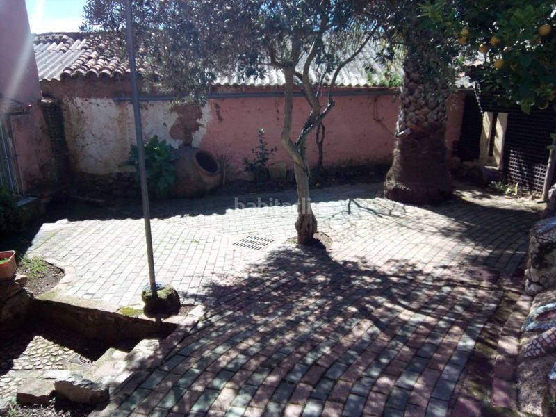 Foto 56d7aa36-5def-43c9-804d-f3c42861a115. Casa in Belmez