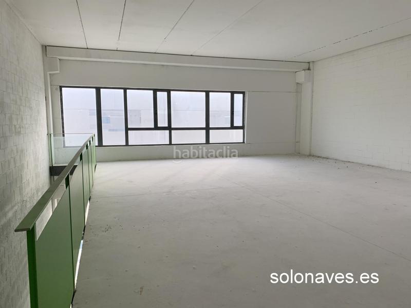 Foto 62c1bba9-ce96-43f3-8078-1255872ebf24. Capannone industriale in Cartuja Baja Zaragoza
