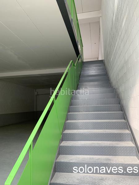 Foto f57b6aaf-a1b3-4e68-a855-fecb3753a2f9. Capannone industriale in Cartuja Baja Zaragoza