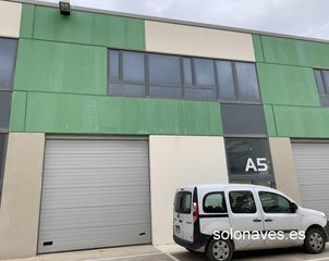 Lloguer Nau industrial a Cartuja Baja. Nave en alquiler polígono empresarium