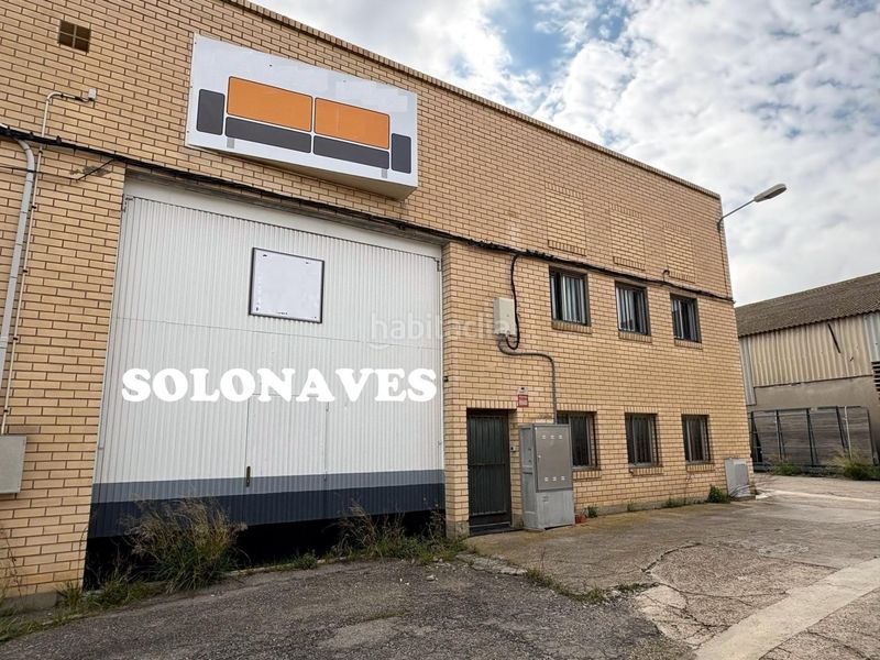 Foto 426d8136-9ead-4649-805e-3a2d6a7c6c30. Nau industrial a Burgo de Ebro (El)