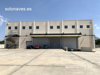 Lloguer Nau industrial a Avenida Cataluña. Nave industrial completamente instalada con campa exterior cogul