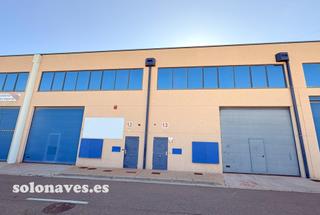 Nave industrial en Cuarte de Huerva. En venta dos naves unidas entre si