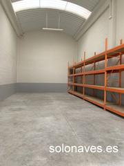 Affitto Capannone industriale in Cartuja Baja. Se alquila mini nave instalada