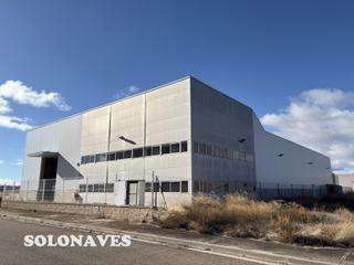 Rent Industrial building in Leciñena. Nave tipo c disponible en venta o alquiler