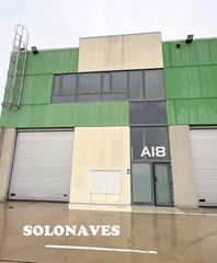 Miete Fabrikhalle in Cartuja Baja. Nave en alquiler polígono empresarium