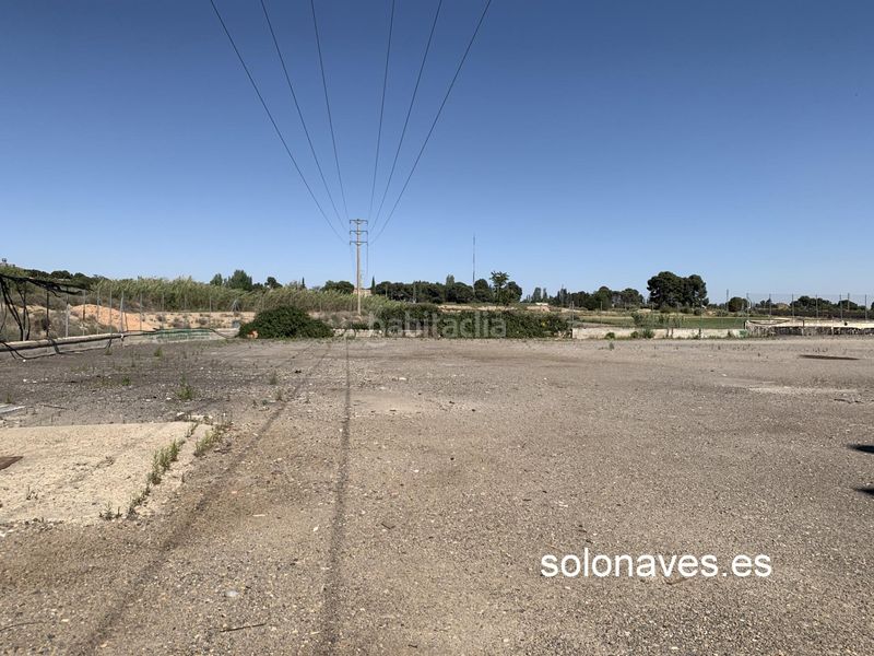 Foto 55330fdd-b09c-4cca-8c4e-b889d6a530ca. Rent industrial building in Parque Goya Zaragoza