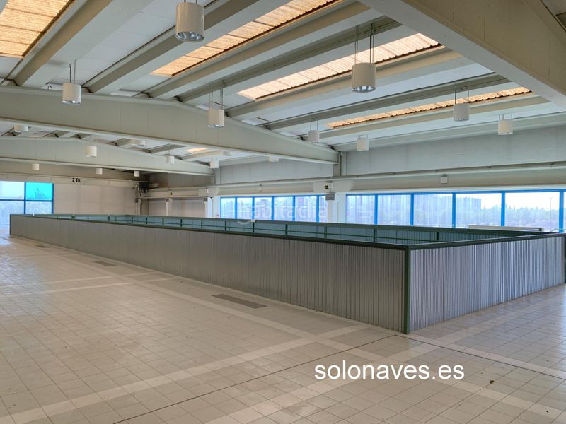 Foto 5753626f-b30c-410f-99ff-b5e1f889e8ec. Rent industrial building in Parque Goya Zaragoza