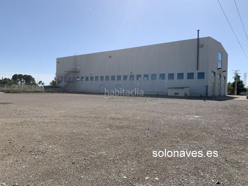 Foto 5e3668dd-1552-43f0-8a14-065ec8162d45. Rent industrial building in Parque Goya Zaragoza