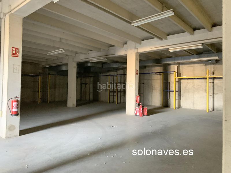 Foto 66ec6923-2566-48f4-bbf3-0030c4b18a90. Rent industrial building in Parque Goya Zaragoza