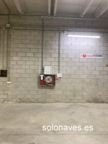 Foto 9285145b-2fa8-4d6b-a436-fcf316e399a3. Rent industrial building in Parque Goya Zaragoza