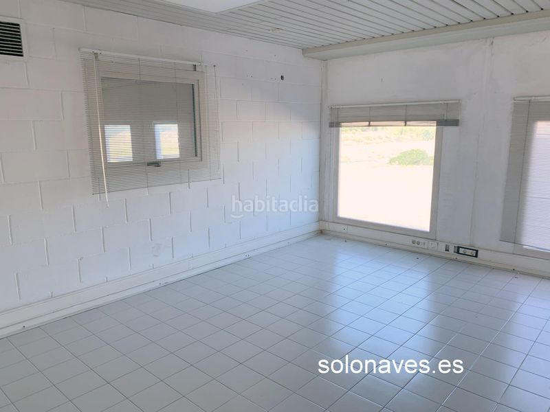 Foto 97ea6ca2-3fed-4853-93b5-957d8dbb4c12. Rent industrial building in Parque Goya Zaragoza