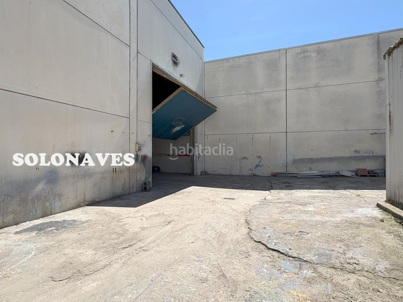 Foto 5ae77cfe-e4bc-40e8-b6bc-ced6d483e3ce. Lloguer nau industrial a Pinseque