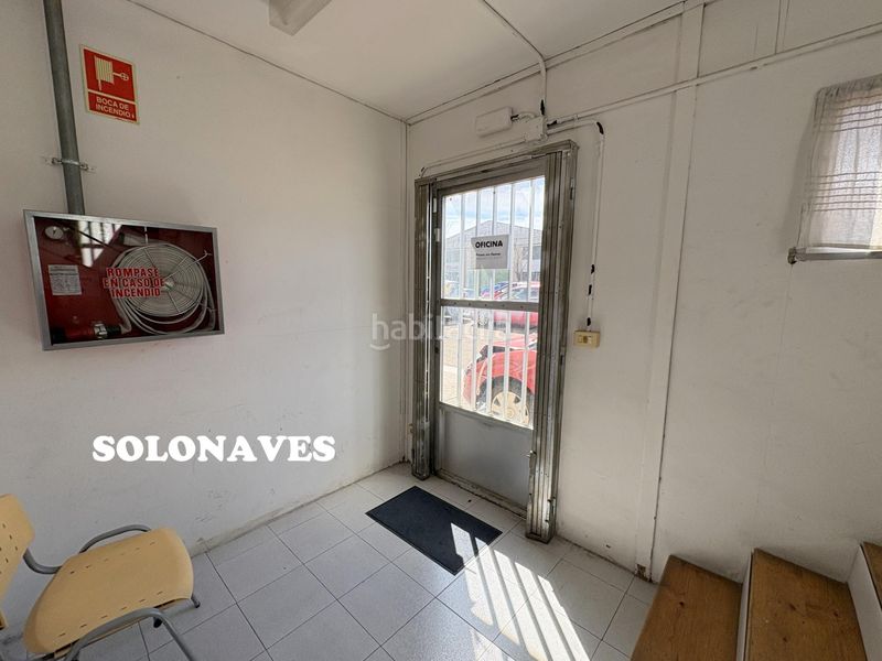 Foto 87c93aff-362c-490a-a48c-0b2d7a72cf0d. Nau industrial a Cartuja Baja Zaragoza