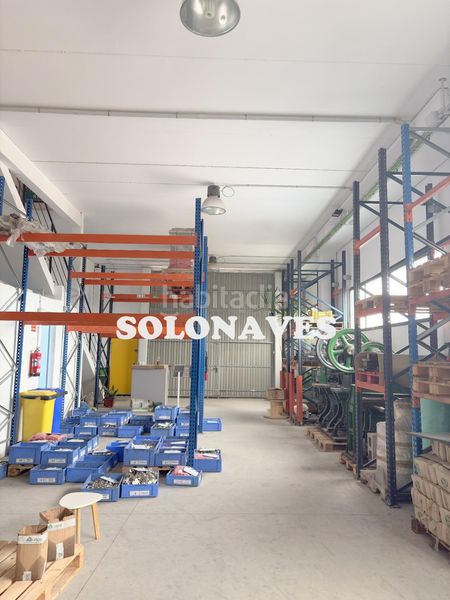 Foto 3f6a1a7c-6a7f-422d-b01f-fb387a300d63. Nau industrial a Cartuja Baja Zaragoza