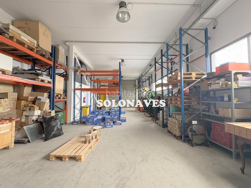 Foto b5180bbf-ae0b-4ee7-b2e1-e902785cb814. Nau industrial a Cartuja Baja Zaragoza