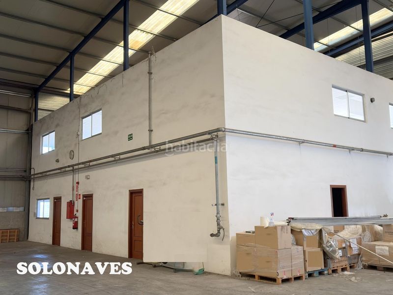 Foto c8898682-0b88-434c-b1a1-f2eb706b94f8. Nau industrial a Leciñena