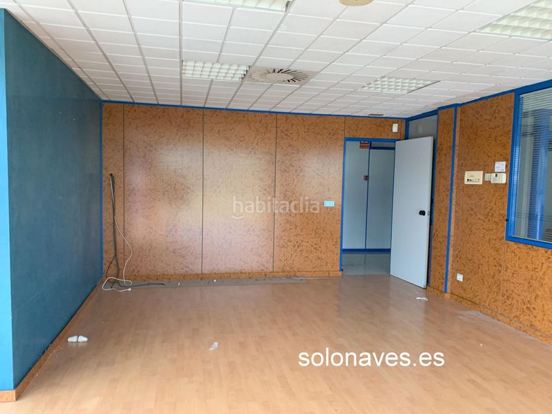 Foto ddaaeeff-a35d-458e-afa9-57405e2ed431. Nau industrial amb calefacció a Avenida Cataluña Zaragoza