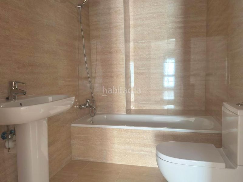 Foto f6cd0718-eb43-400c-a878-b8f7bf6c8e15. Pis a casa jimenez (marques) 10 a Paseo Independencia Zaragoza