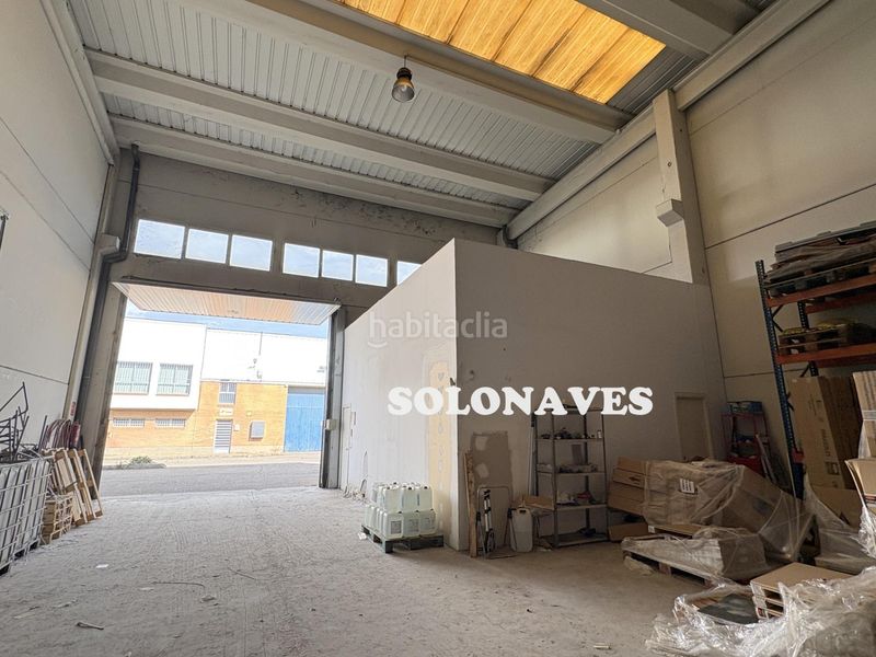 Foto f0e5b0d2-ce4d-4205-9262-79db0e245b03. Bâtiment à usage industriel dans Santa Isabel Zaragoza