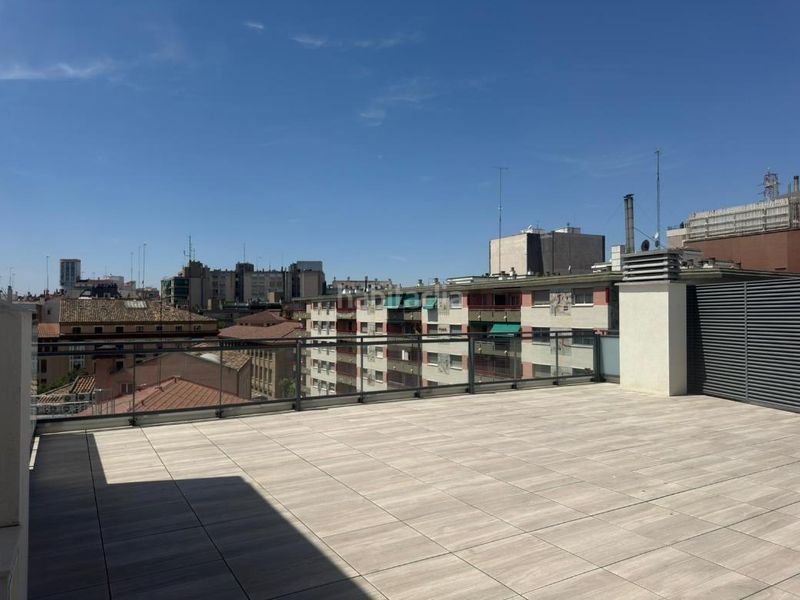 Foto 4b455443-fbf5-4117-94fb-9d0da733cce6. Àtic a Paseo Independencia Zaragoza