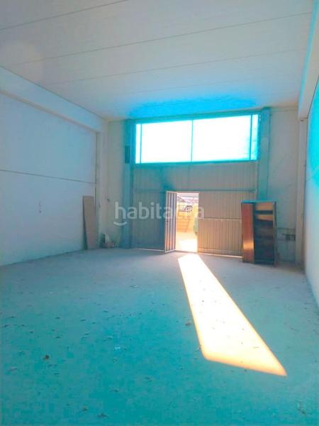 Foto f829c1be-d86c-4fd9-be5c-8d24e88022c0. Capannone industriale in Cartuja Baja Zaragoza