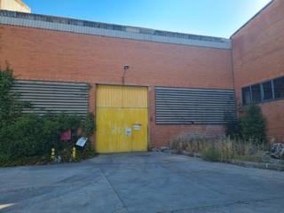 Industrial building in Calle de las Arenas