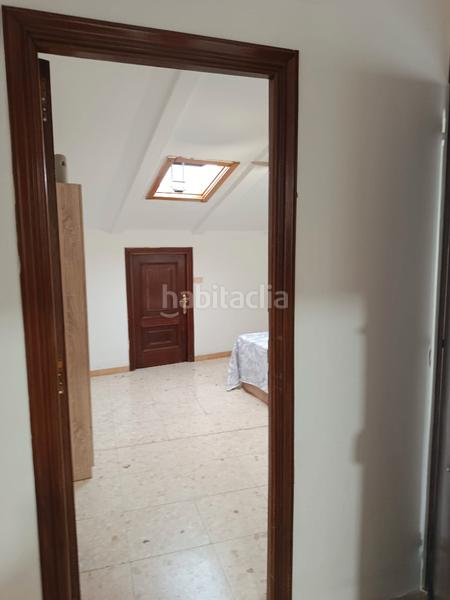 Foto b715c9b9-26e2-4eb6-bd5f-4e1e40a657f0. Attico in Marín