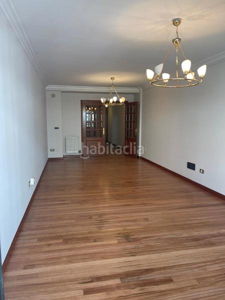 Foto c52d3d90-52fa-4c9e-9e42-ce0be667c603. Piso  en venta en el centro en Plaza España - Corte Inglés Vigo