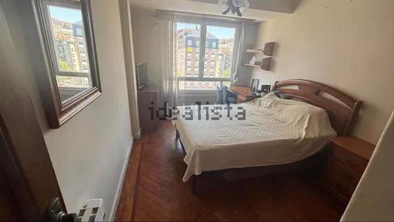Foto fcf34412-8571-4ddf-b3e2-64279f58d667. Pis a As Travesas - Balaidos Vigo