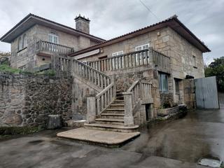 Casa a Cambados. Casa en venta en vilanova de arousa
