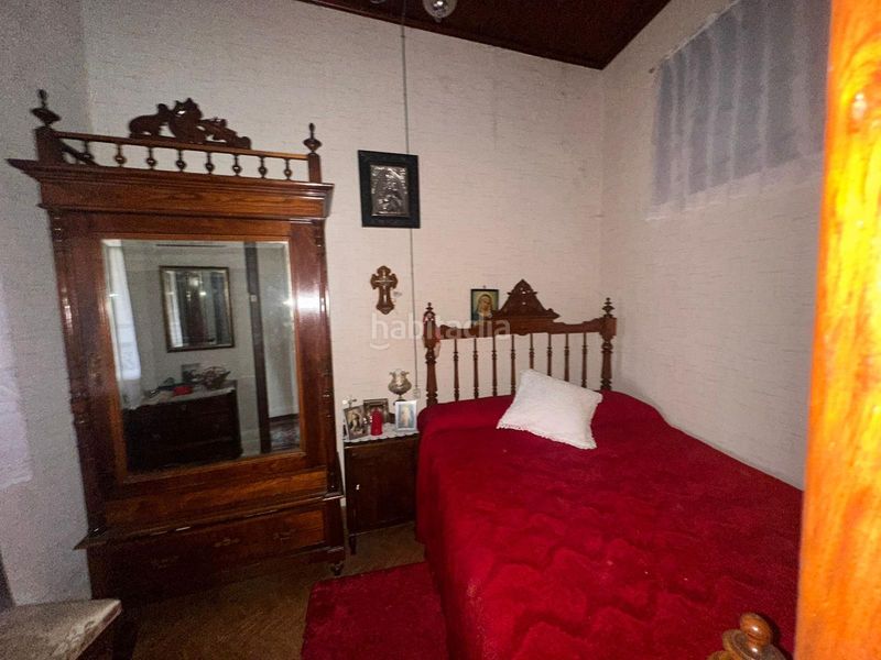 Foto 07dcd011-7933-46bc-9464-af3a6977f734. Casa amb aparcament a Estrada (A)