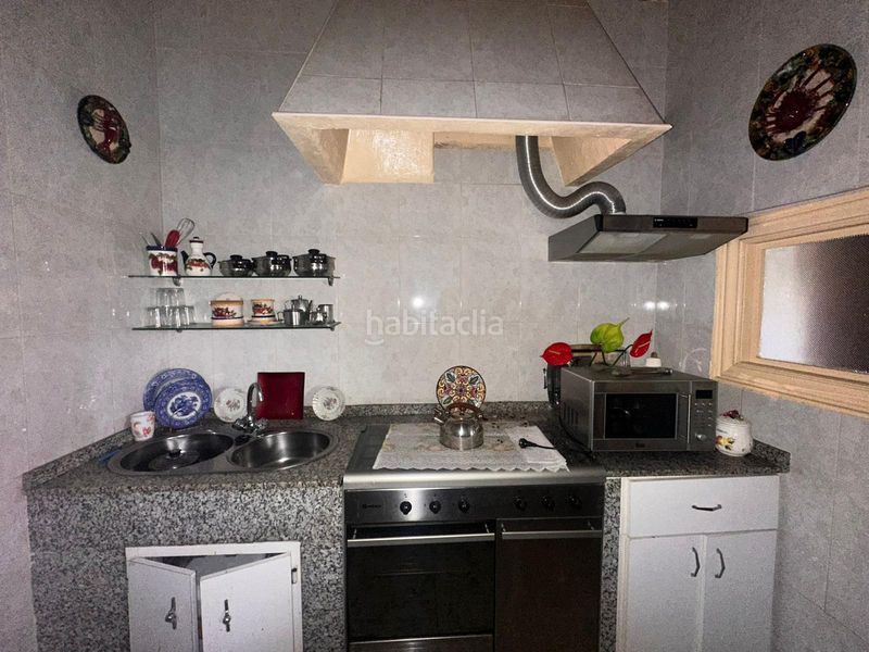 Foto 7ff4654a-b120-4cb7-a259-6473e01029e9. Casa amb aparcament a Estrada (A)