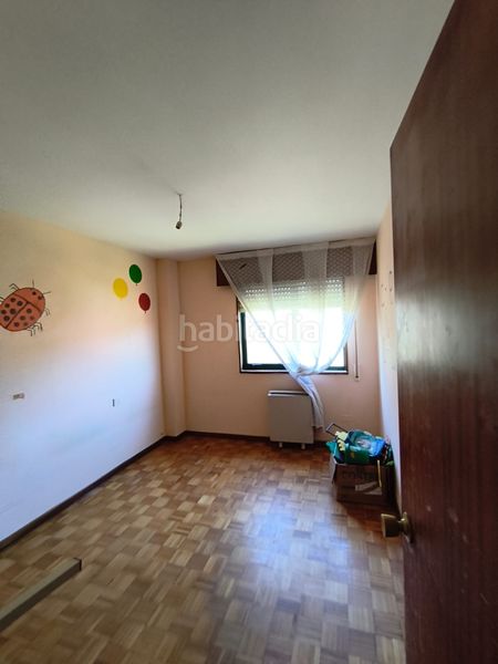 Foto 1a4f3874-42ac-43ee-b534-b09de14549ca. Piso  en venta en Mos