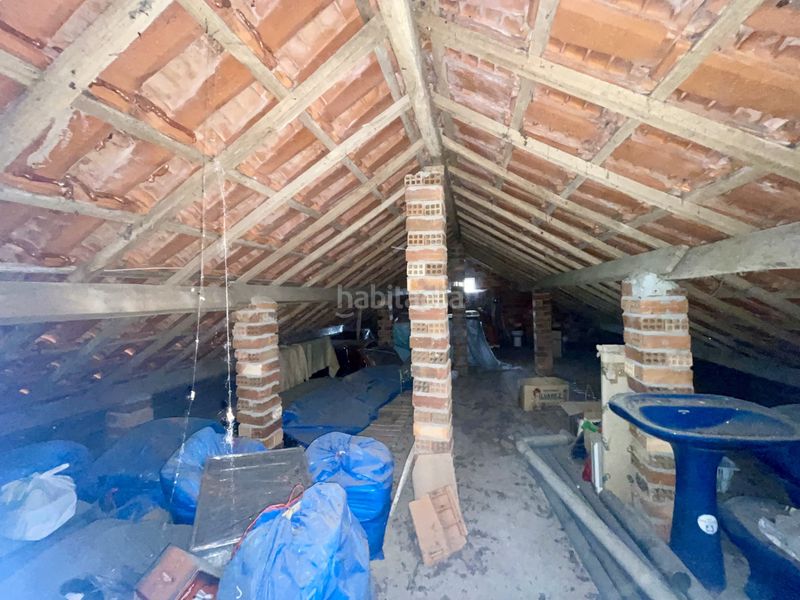 Foto 4c3f3b0c-6fbf-40aa-8e40-7fcab4e378c7. Casa amb aparcament a Grove (O)