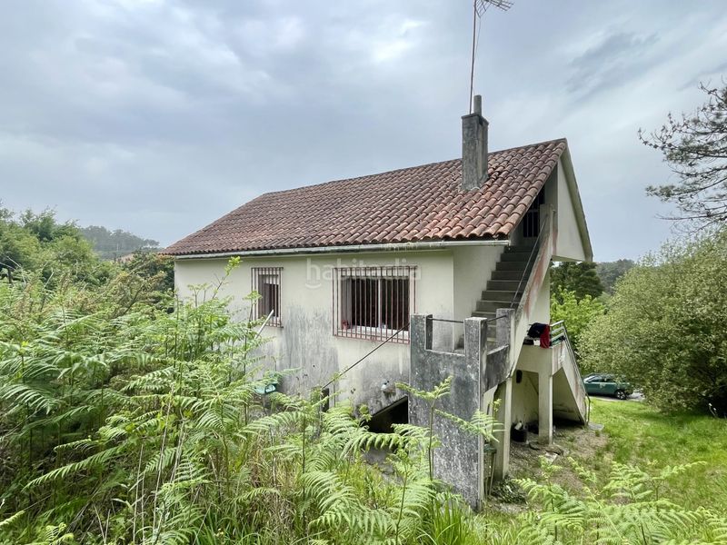 Foto 8e8feabd-8c56-437e-81b2-96f0746bf245. Casa amb aparcament a Grove (O)