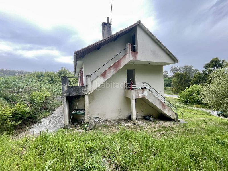 Foto e28a191f-4962-41fc-a18d-17946e31a574. Casa amb aparcament a Grove (O)