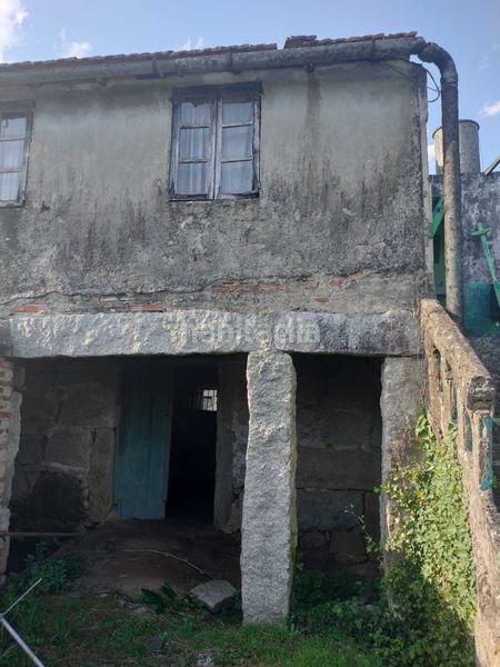 Foto fbceb16b-f7cc-487b-b523-f12998f02ee1. Casa a Ponteareas