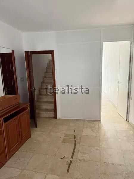 Foto 7412747a-a5ed-4f4a-87b8-0e5e95dad041. Edificio in Grove (O)