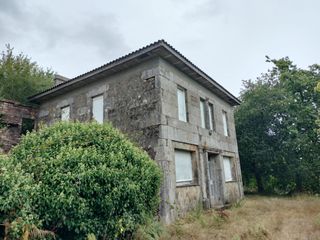 Casa a Val do Dubra. Casa en venta en val de dubra