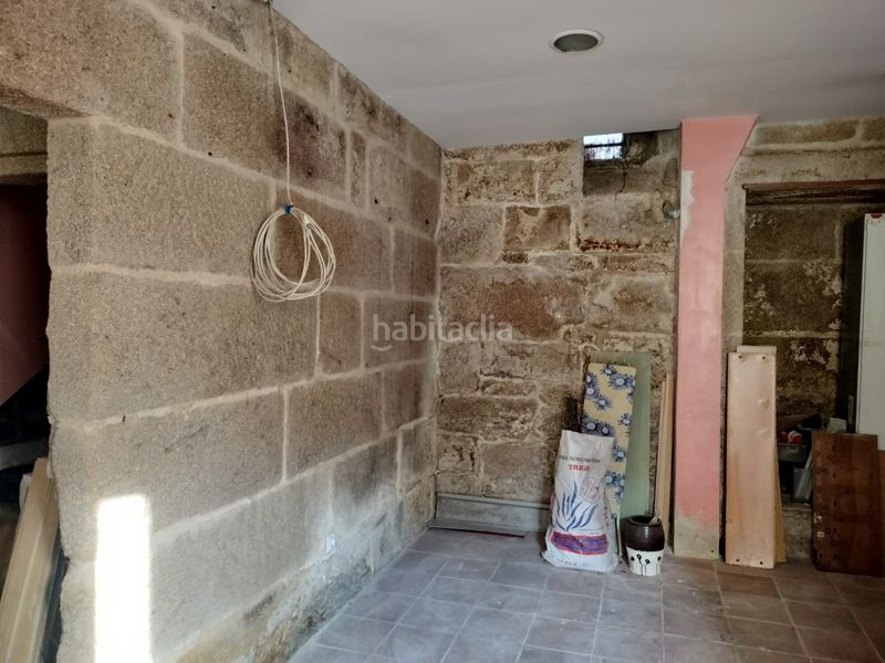 Foto 9ab51fac-76f0-4702-b6e9-c11dacb042ce. Édifice dans Casco Viejo Ourense