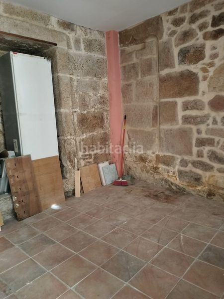 Foto c1a3e087-f1d3-48fd-927e-32f58f4b8f44. Édifice dans Casco Viejo Ourense
