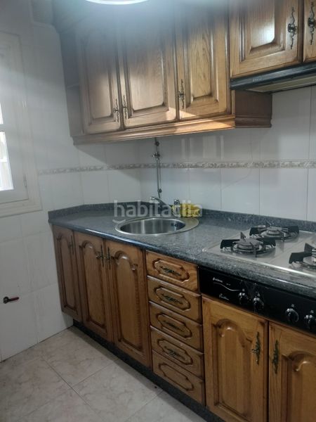 Foto f4c21d1b-e310-4d15-af8e-5ee7f975d2f0. Édifice dans Casco Viejo Ourense