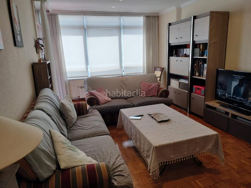 Foto d7b25be7-76e8-4190-892b-05c1feddf3f0. Etagenwohnung mit heizung parking in Berbés - Peritos Vigo