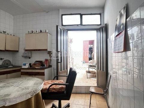 Foto cf1971c6-f524-4cfb-9001-6de2db376a6a. Semi detached house in La Estación Badajoz
