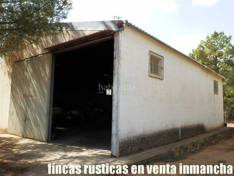 Foto c695749e-6d4c-4f3d-9501-81d3ae4556e0. Fondo rustico in Pozoamargo