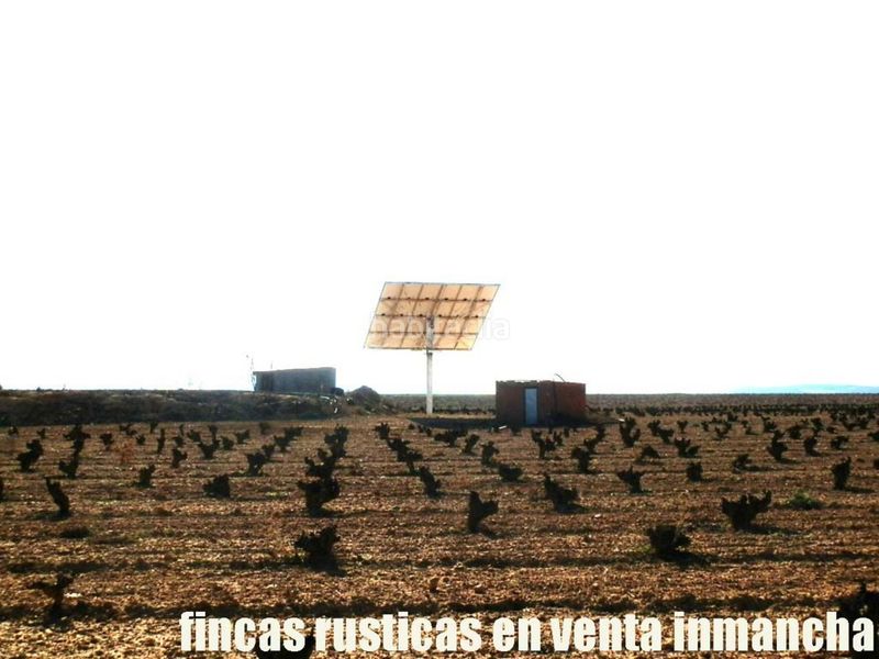 Foto cb9680b5-1277-43d1-97eb-341c966478e9. Finca rústica finca en venta 366 has. labor viña riego (toledo) en Madridejos
